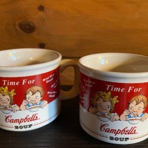 Vintage Campbells soup cups set of 2